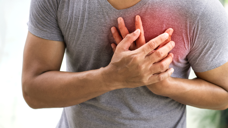 Kalp krizini hangisi daha fazla tetikliyor? Hamburger mi yoksa stres mi?