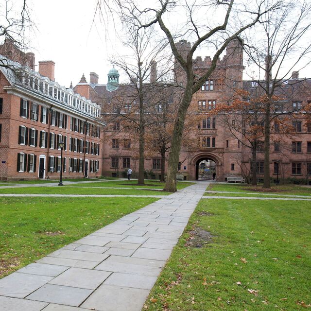 Yale Üniversitesi'nde bomba ihbarı: Kampüs boşaltıldı