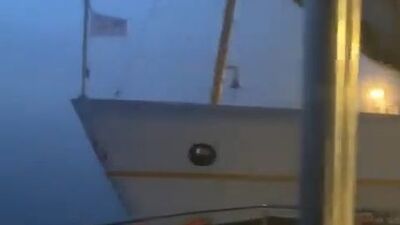 Yolcu teknesi ile vapur! Korkutan görüntü!