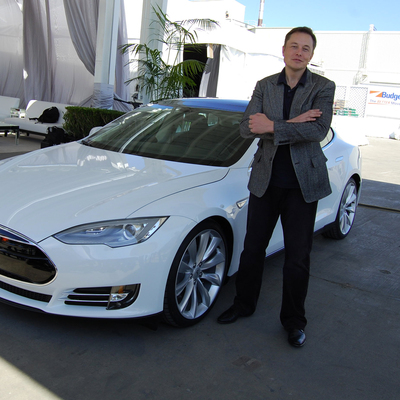 Hisse satışı için Twitter anketi açtı