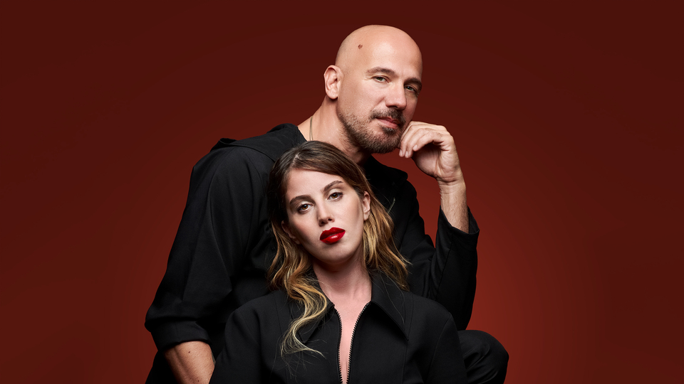 Alex'ten 'Kum Taneleri'