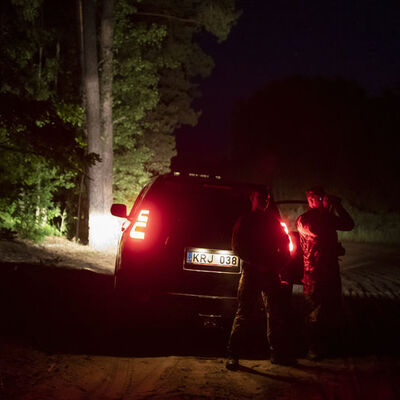 Düzensiz göçmenler, Belarus-Polonya sınırına ulaştı