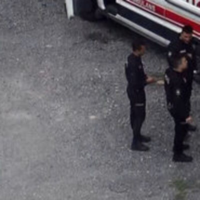 Binadan düşen kadın öldü!