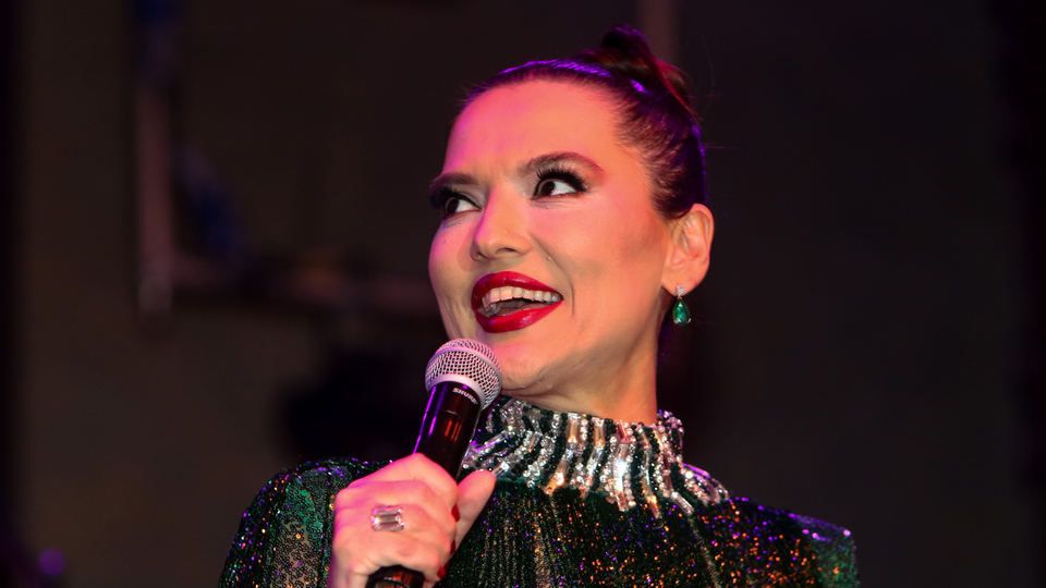 Demet kesenin ağzını açtı!