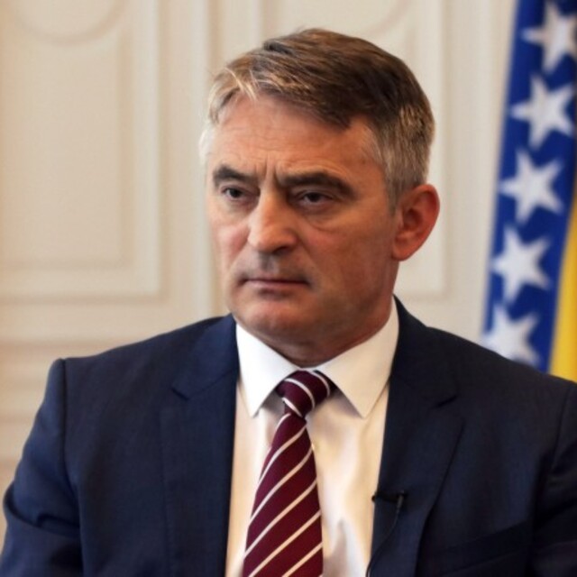 Sırp muhabir "Soykırım yok" dedi, röportaj yarıda kesildi