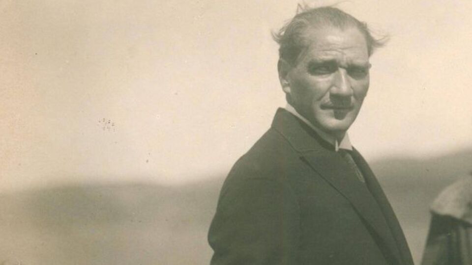 Atatürk'ün en sevdiği şarkılar ve türküler