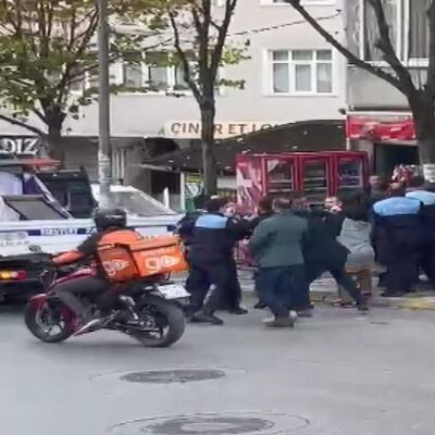 Zabıta ve seyyar satıcılar arasında kavga