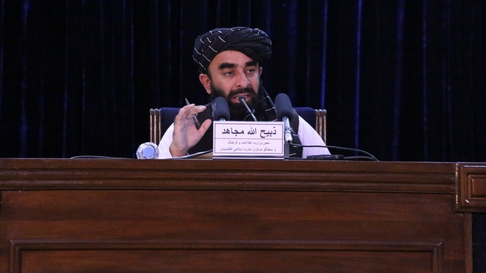 Taliban'dan eski pilotlara çağrı