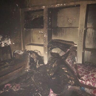 Evini yakan oğlundan kaçtı! Kurtulamadı