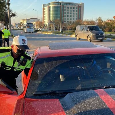 'Güneş gözümü alıyor' bahanesi de kurtarmadı