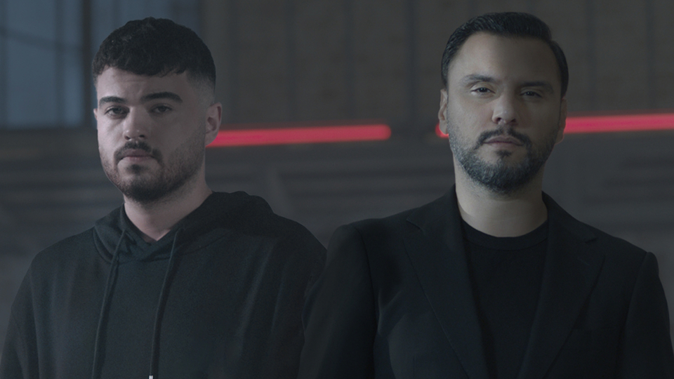 Alişan, 'Tükeneceğiz'i yeniden yorumladı