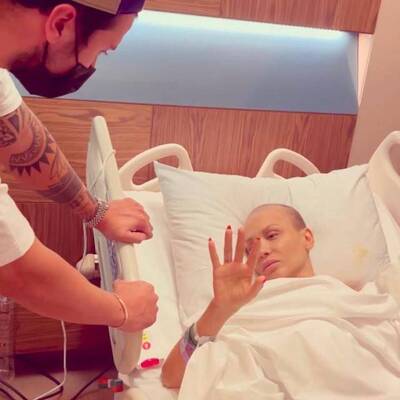 Ameliyat sonrası yüzük sürprizi!