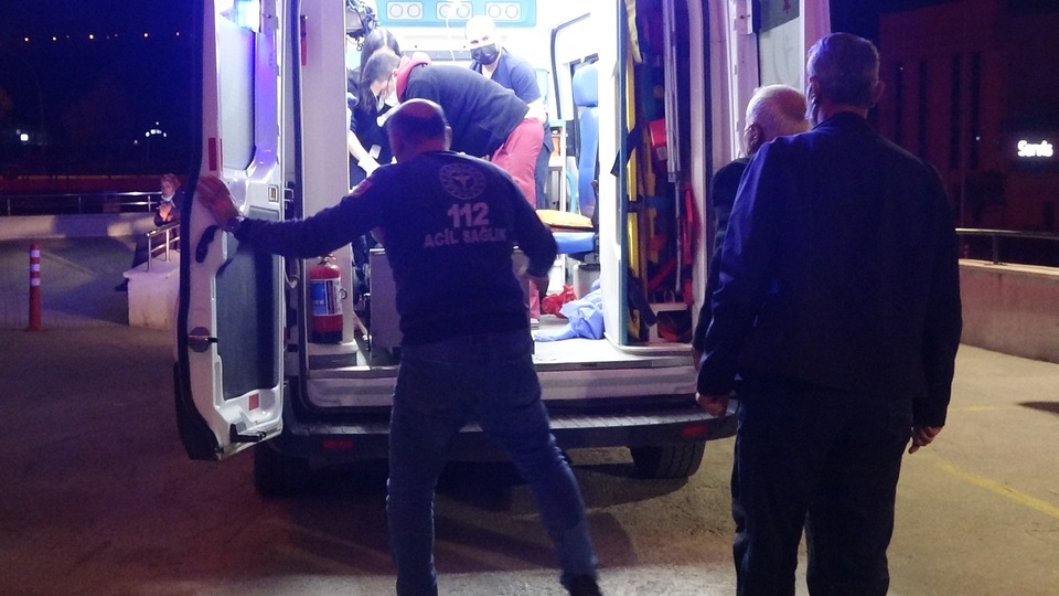 Halayda çifte vahşet! O maganda arkadaşları çıktı