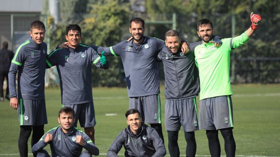 Evinde Konyaspor'un bileği bükülmüyor