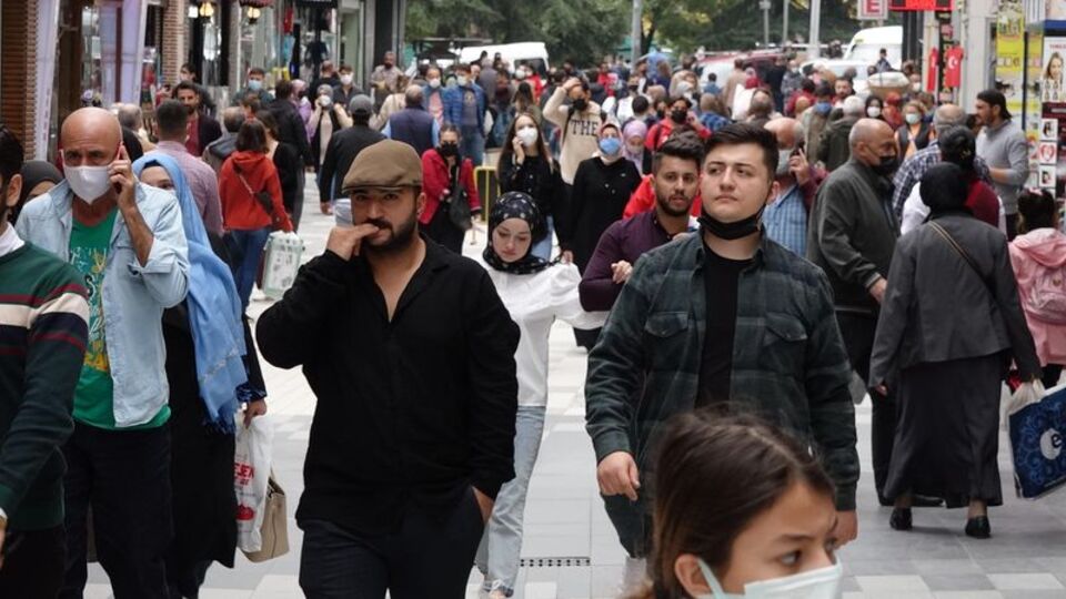 O kentimizde 43 bin 421 kişi aşı yaptırmadı!