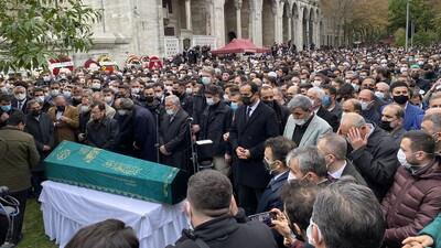 Sezai Karakoç mısralarındaki o yere defnedildi