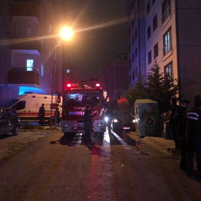 Evini yakmak istedi, polis harekete geçti