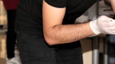 Sağlık Bakanlığı, okullardaki Covid-19 vakalarında izlenecek yolu 18 örnek olayla anlattı