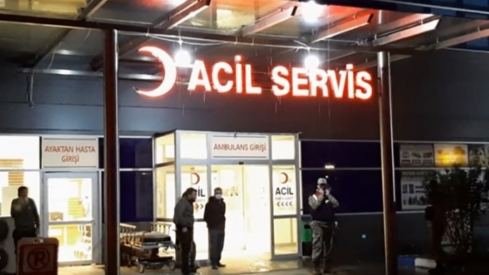 İş makinesine sıkıştı, feci şekilde can verdi!