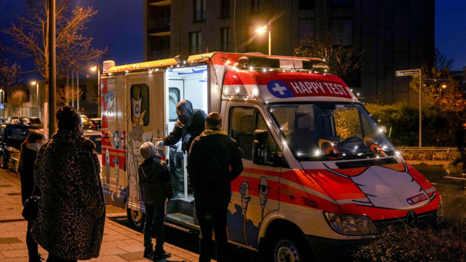 Almanya'da korkutan Kovid-19 uyarısı: Acil durum!