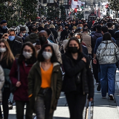 Covid ile hava kirliliği arasında bağlantı! Açık havada maske takın uyarısı