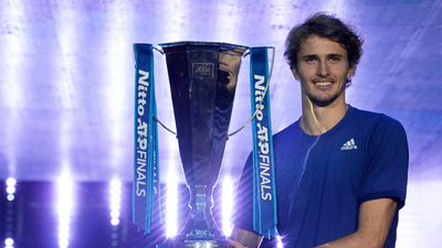 ATP Finalleri'nde kazanan Zverev!