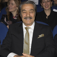 Kadir İnanır'dan güzel haber