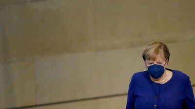 Merkel'den çarpıcı 'dördüncü dalga' uyarısı