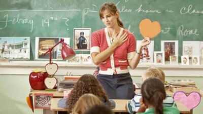 Öğretmenler Günü resmi tatil mi?