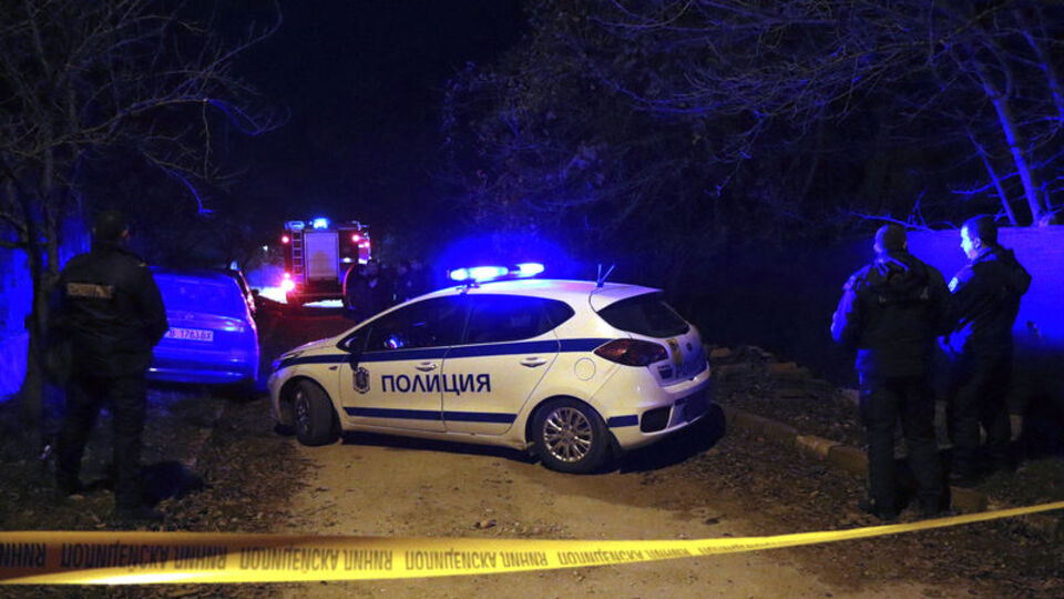 Bulgaristan'da yolcu otobüsü alev alev yandı: En az 46 ölü!