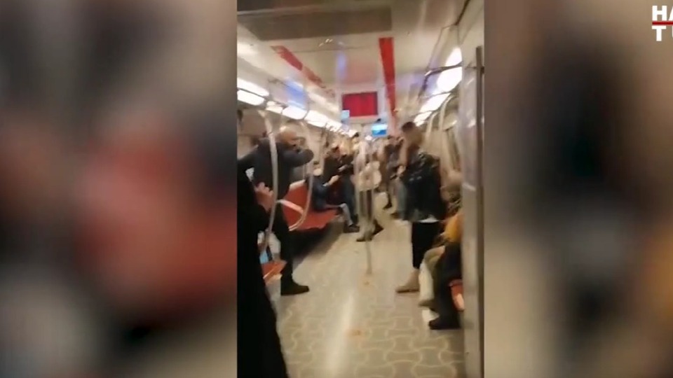 Metroda dehşet dakikaları