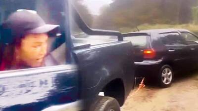 Hülya Avşar yardım etti