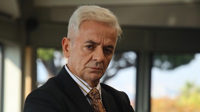 'Romanların dünyasını seviyorum'