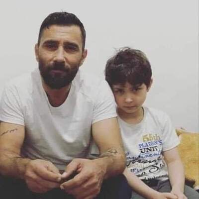 Silahını temizlerken oğlunu vurdu!