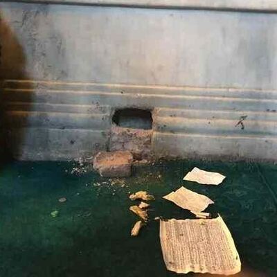 Cemaat kırık bir taşın arkasında bulmuştu... Sırrı çözüldü