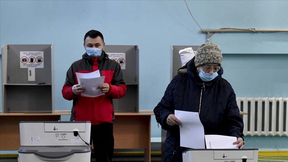 Kırgızistan sandık başında