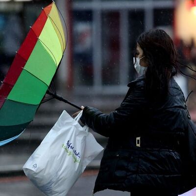 Sağanak ve fırtına uyarısı! Lodos etkili oluyor