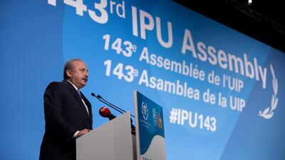 Şentop: Türkiye Avrupa'nın göçmen deposu değil