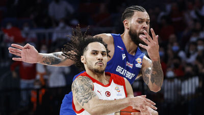 12 Dev Adam'dan ilk galibiyet!