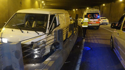 Emniyet kemerini takmadı, araçtan fırladı!