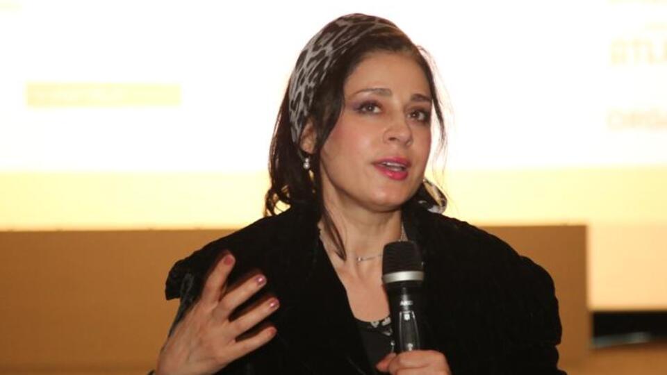 'Kadınlarınız haklarını kaybediyor'