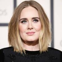 Adele'den bir rekor daha!