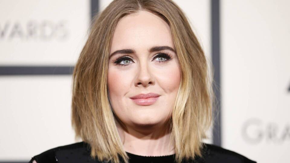 Adele'den bir rekor daha!