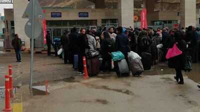 İran sınırında dönüş yoğunluğu!