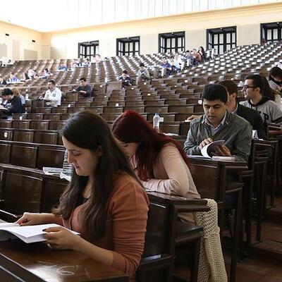 Yurtta bazı üniversiteler tatil edildi!