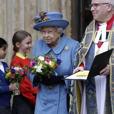 Barbados 400 yıl sonra Kraliçe ile tüm bağlarını kopardı!