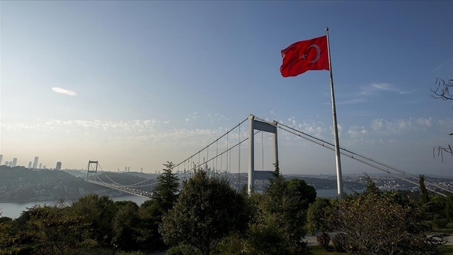 OECD, Türkiye büyüme tahminini yükseltti