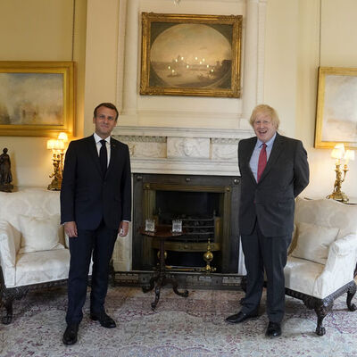 Fransız basını yazdı: Macron, Johnson'a palyaço mu dedi?