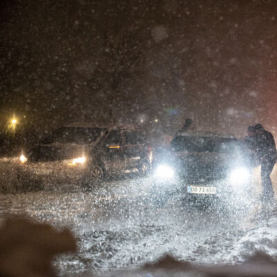 Danimarka'yı kar fırtınası vurdu!