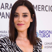 Cansu Dere'ye İspanya'dan başarı ödülü